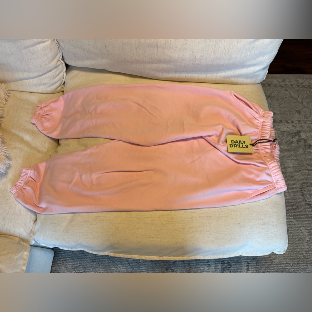 Daily Drills Unisex Joggers size XS/S color Cupid
